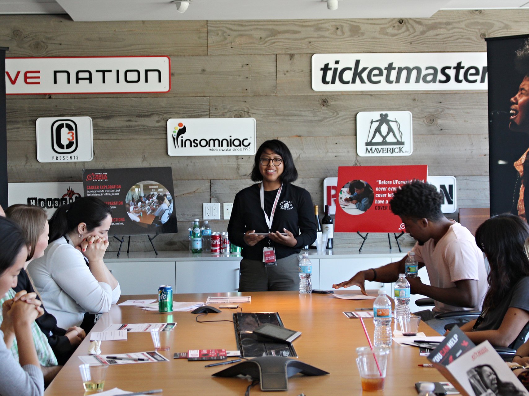 Intern presenting to Live Nation employees